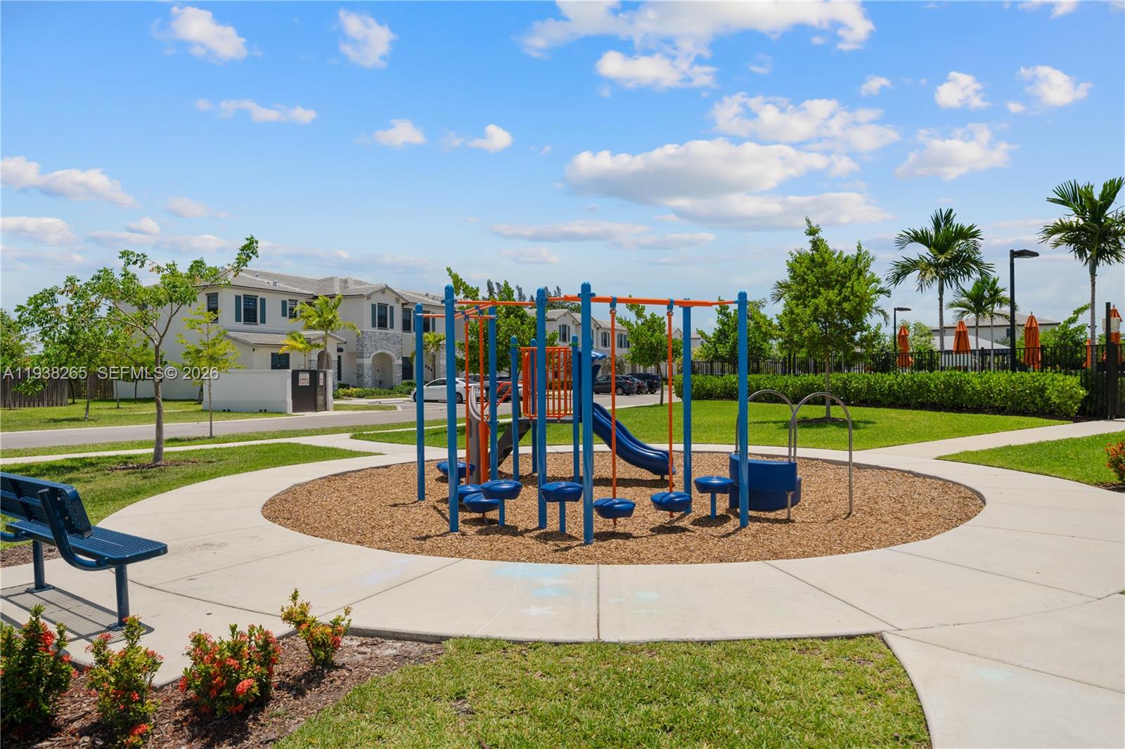 PINE ISLE - Residential