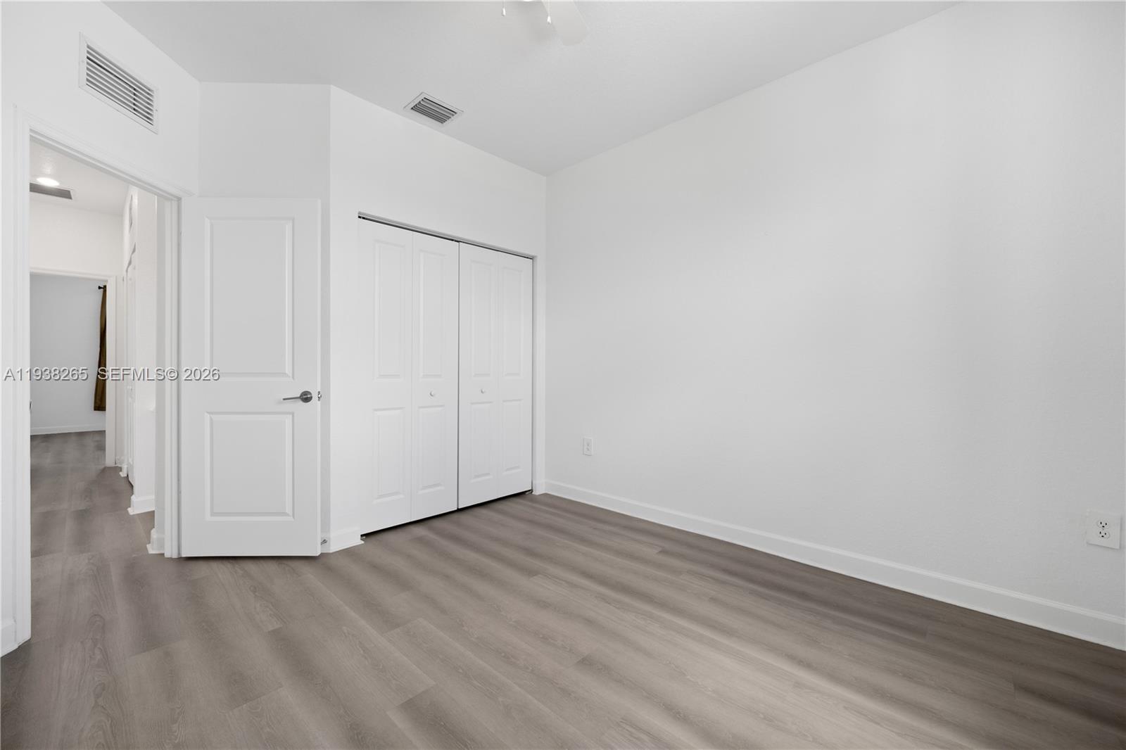 PINE ISLE - Residential