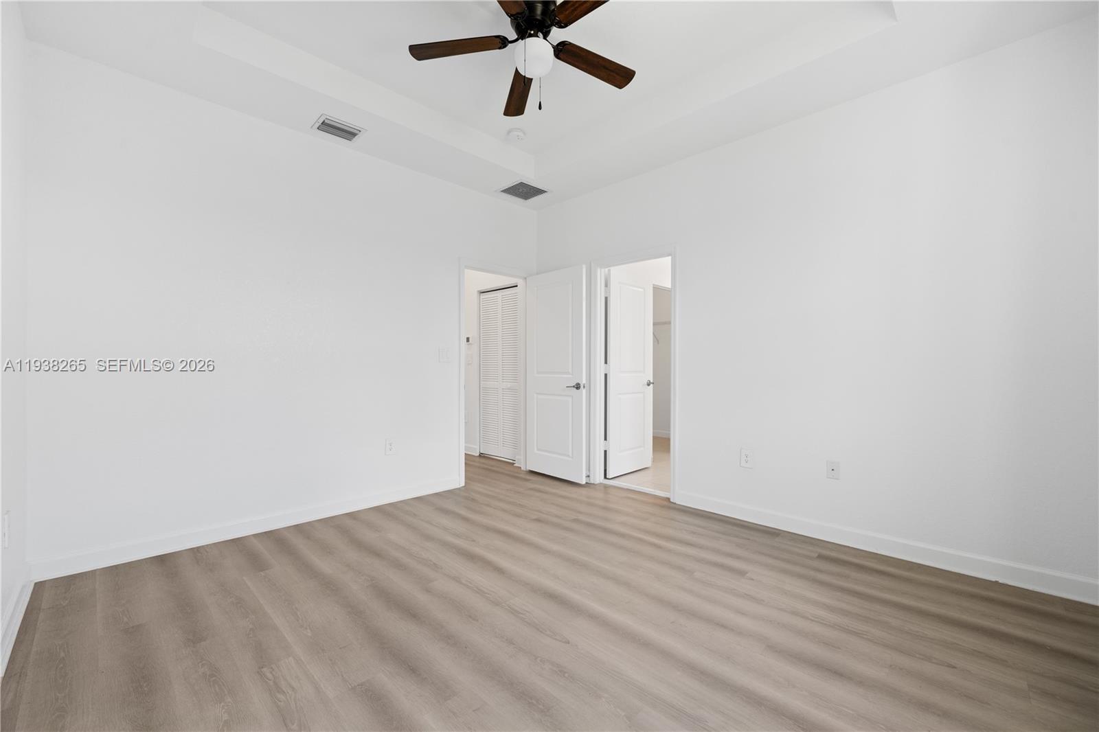 PINE ISLE - Residential