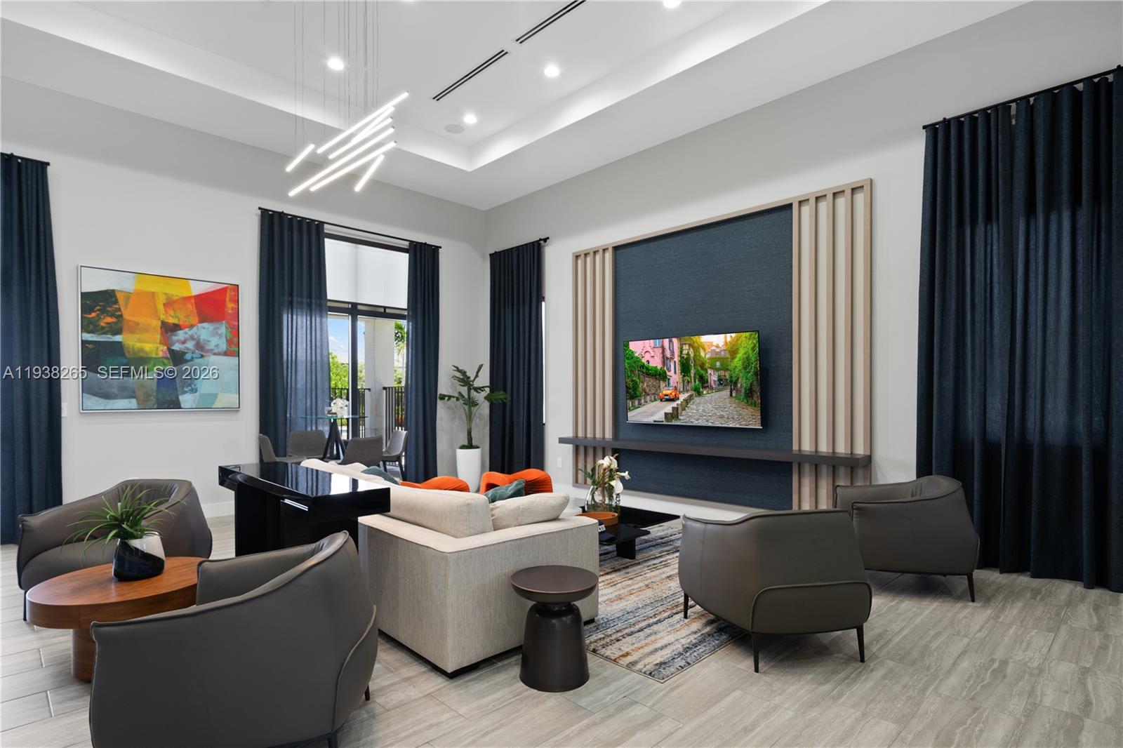 PINE ISLE - Residential