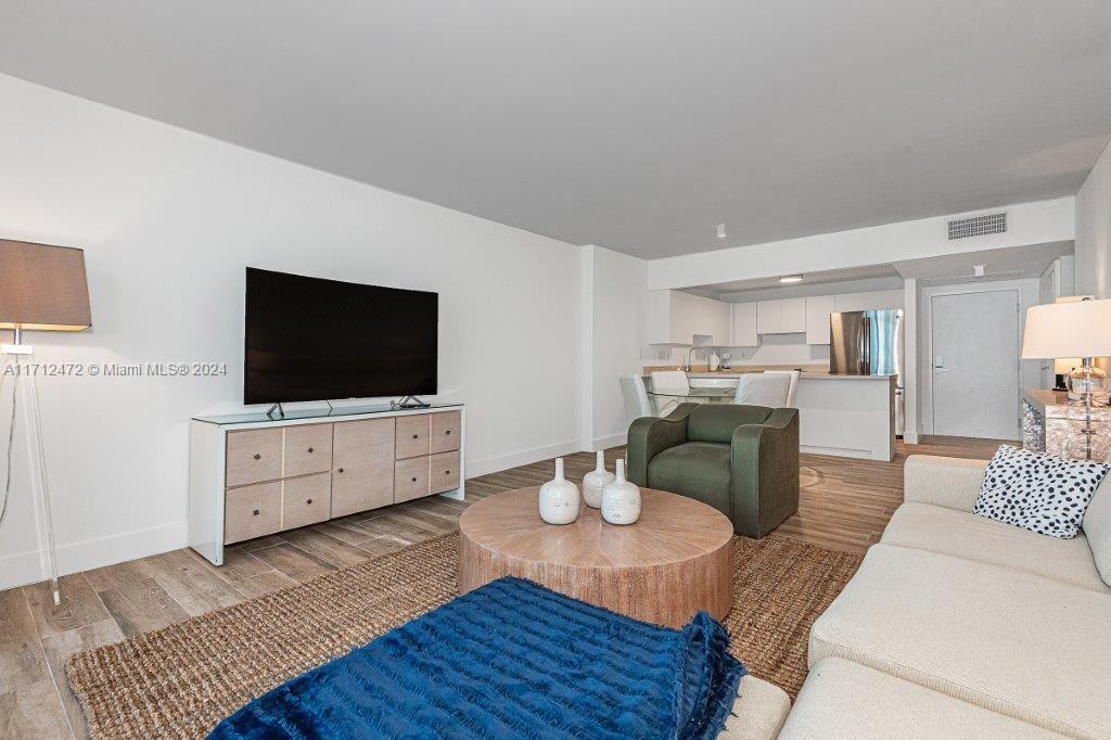 Modern 1 bedroom condo with ocean & pool views located inside South Beach’s trendiest oceanfront resort. Washer-dryer in unit. Cable TV & WiFi, water and valet with 1 parking spot included. Laundry room on every floor. Roney Palace Amenities Situated inside the same building as the luxurious 1 Hotel, Roney Palace residents enjoy the best of South Beach with access to 3 oceanfront swimming pools, a hot tub and beach service. Onsite restaurants include Habitat, STK South Beach, Plnthouse organic café, Watr at the Rooftop and more! Home to SoulCycle, Anatomy Gym, high-end spa, salon and retail fashion boutiques. Valet parking, full-time security, laundry on every floor, onsite management office.