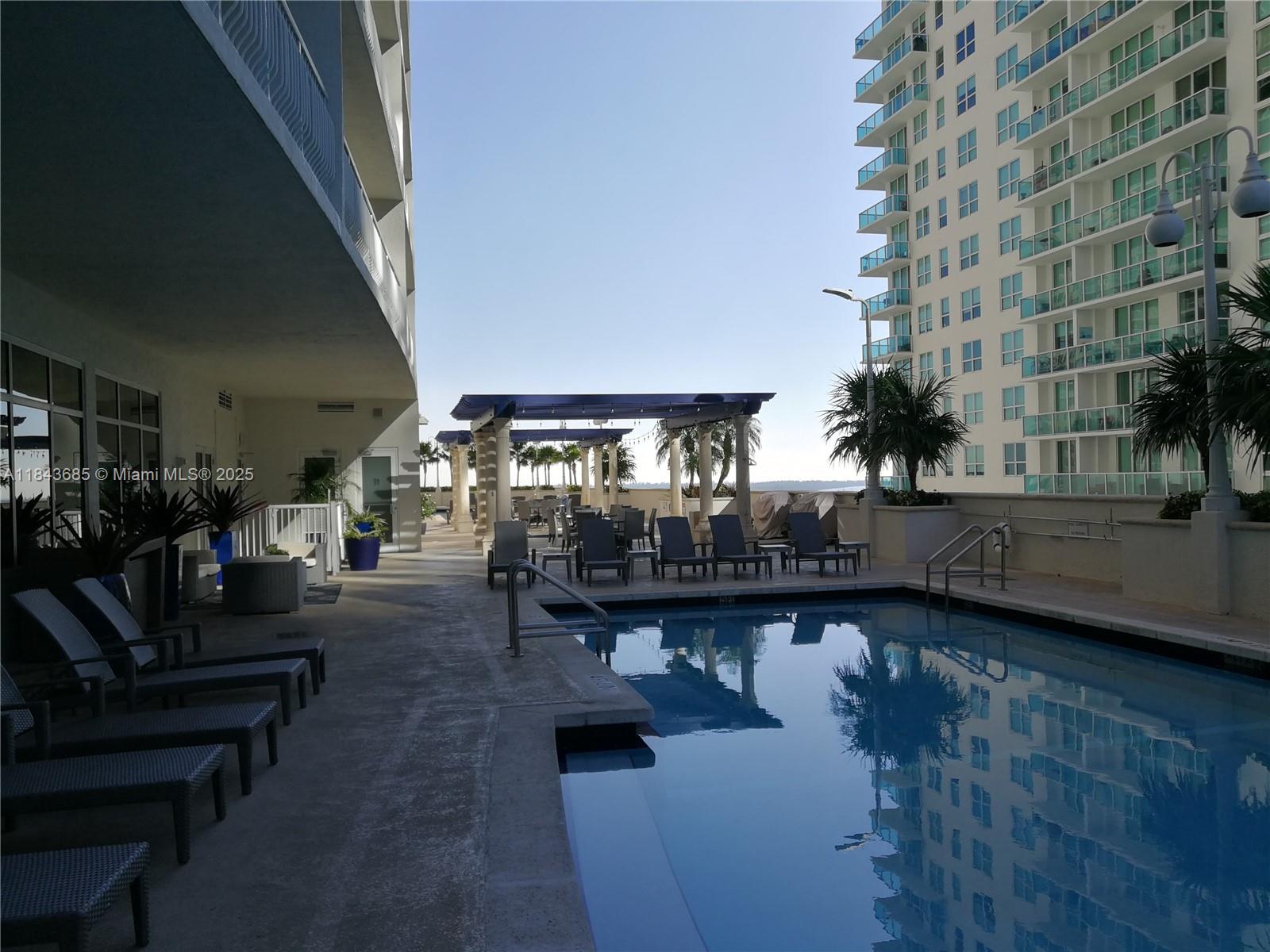 CLUB AT BRICKELL BAY - Residential Lease
