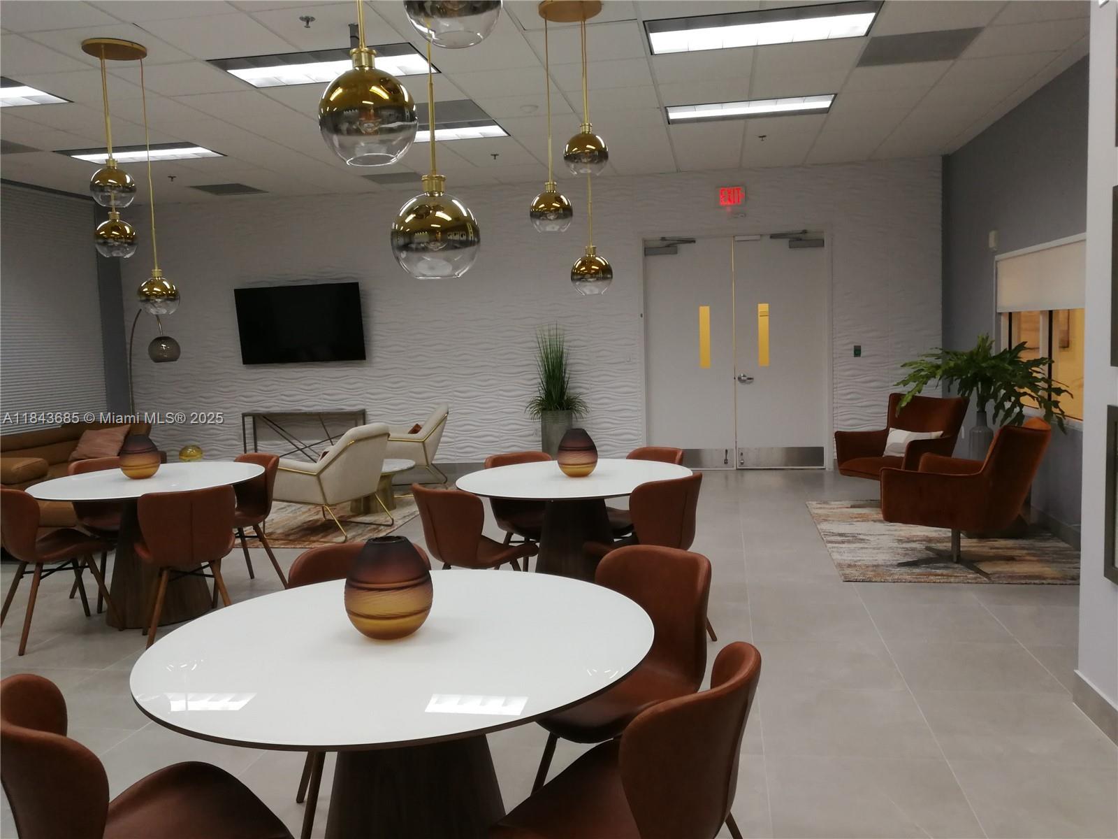 CLUB AT BRICKELL BAY - Residential Lease