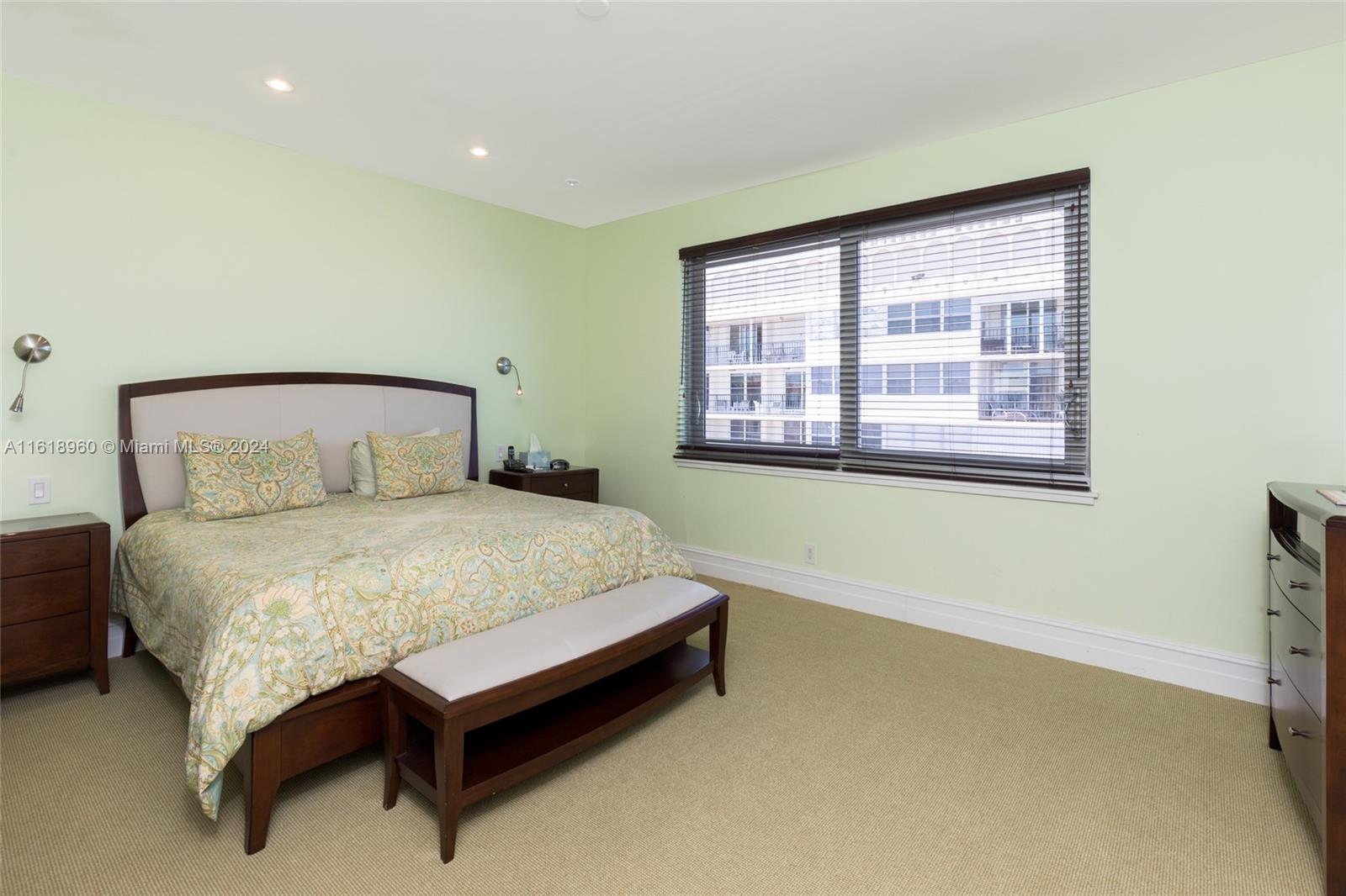 MALAGA TOWERS CONDO - Residential