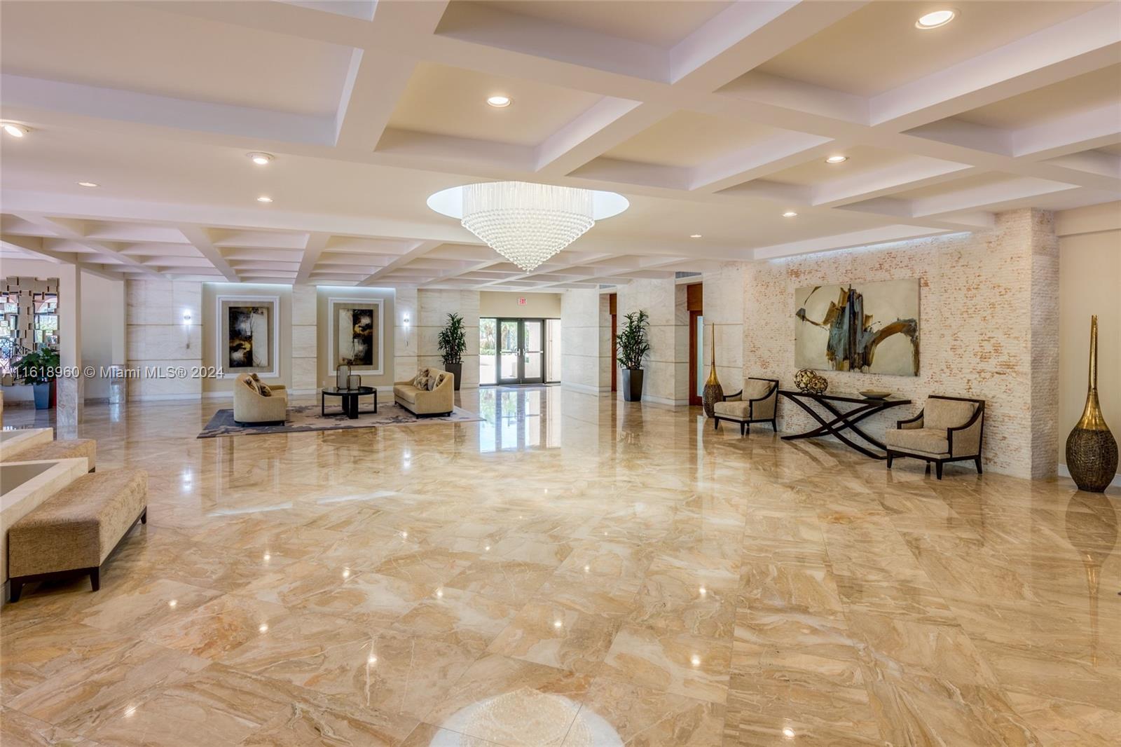 MALAGA TOWERS CONDO - Residential