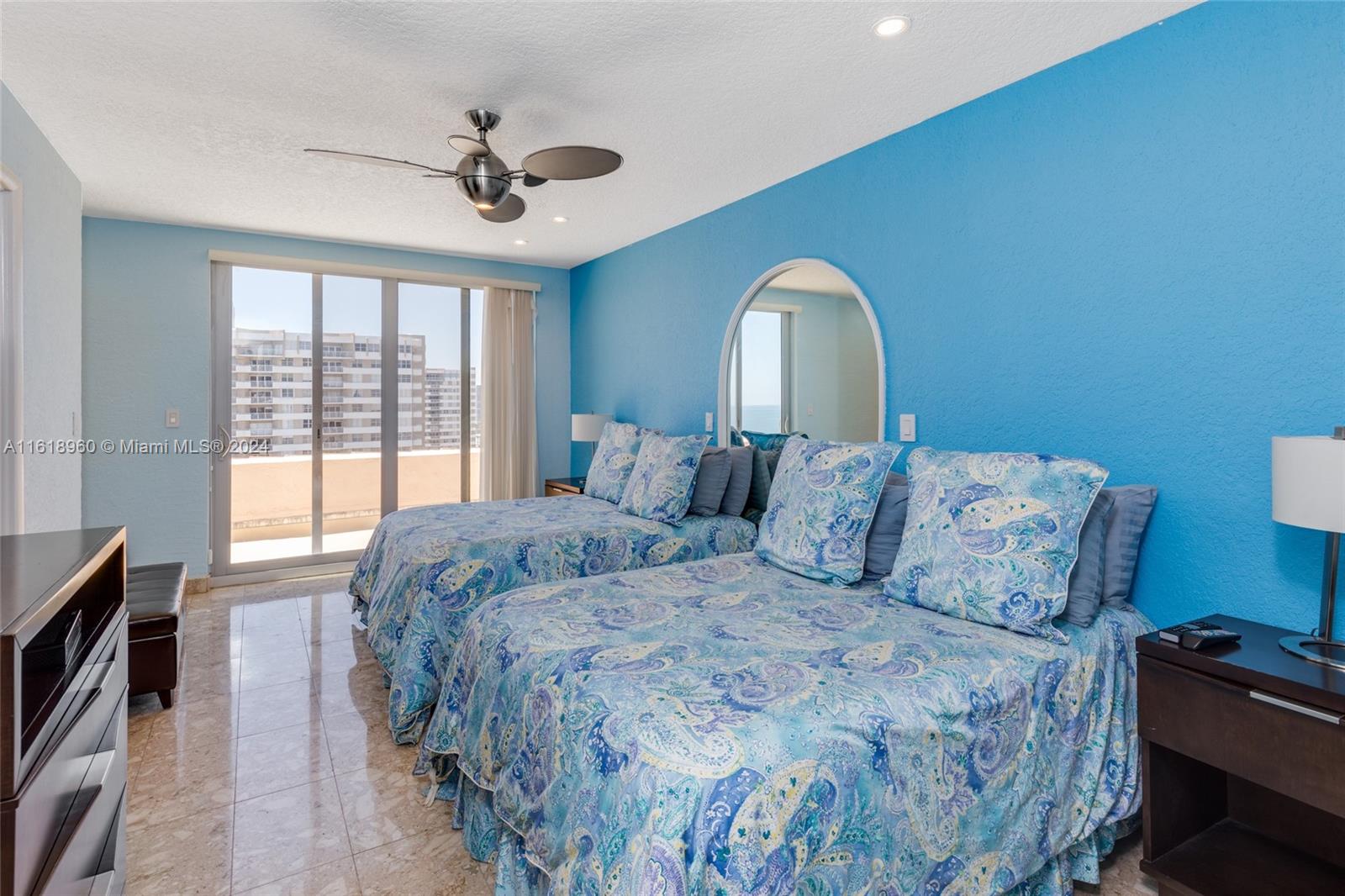 MALAGA TOWERS CONDO - Residential