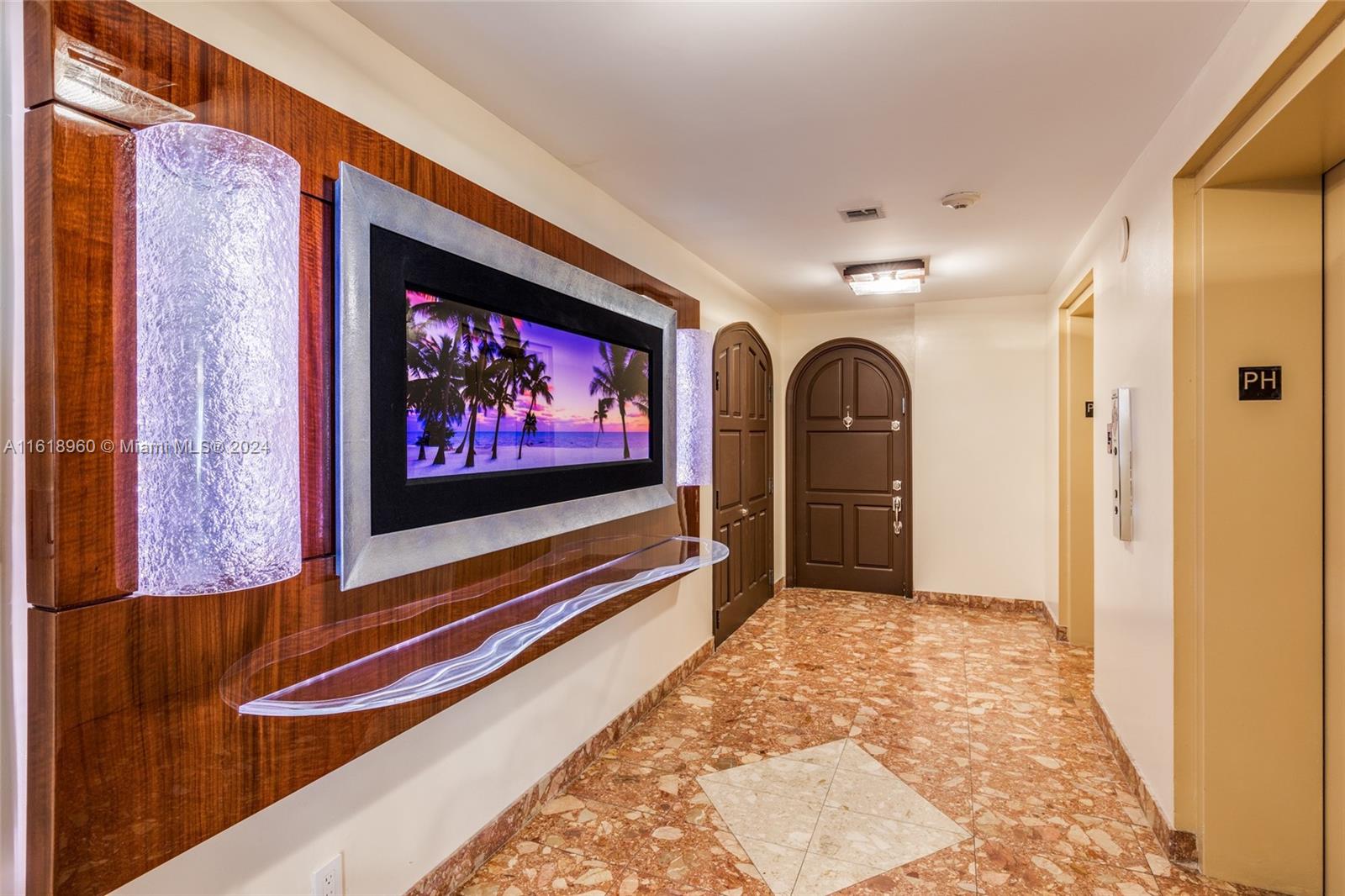 MALAGA TOWERS CONDO - Residential