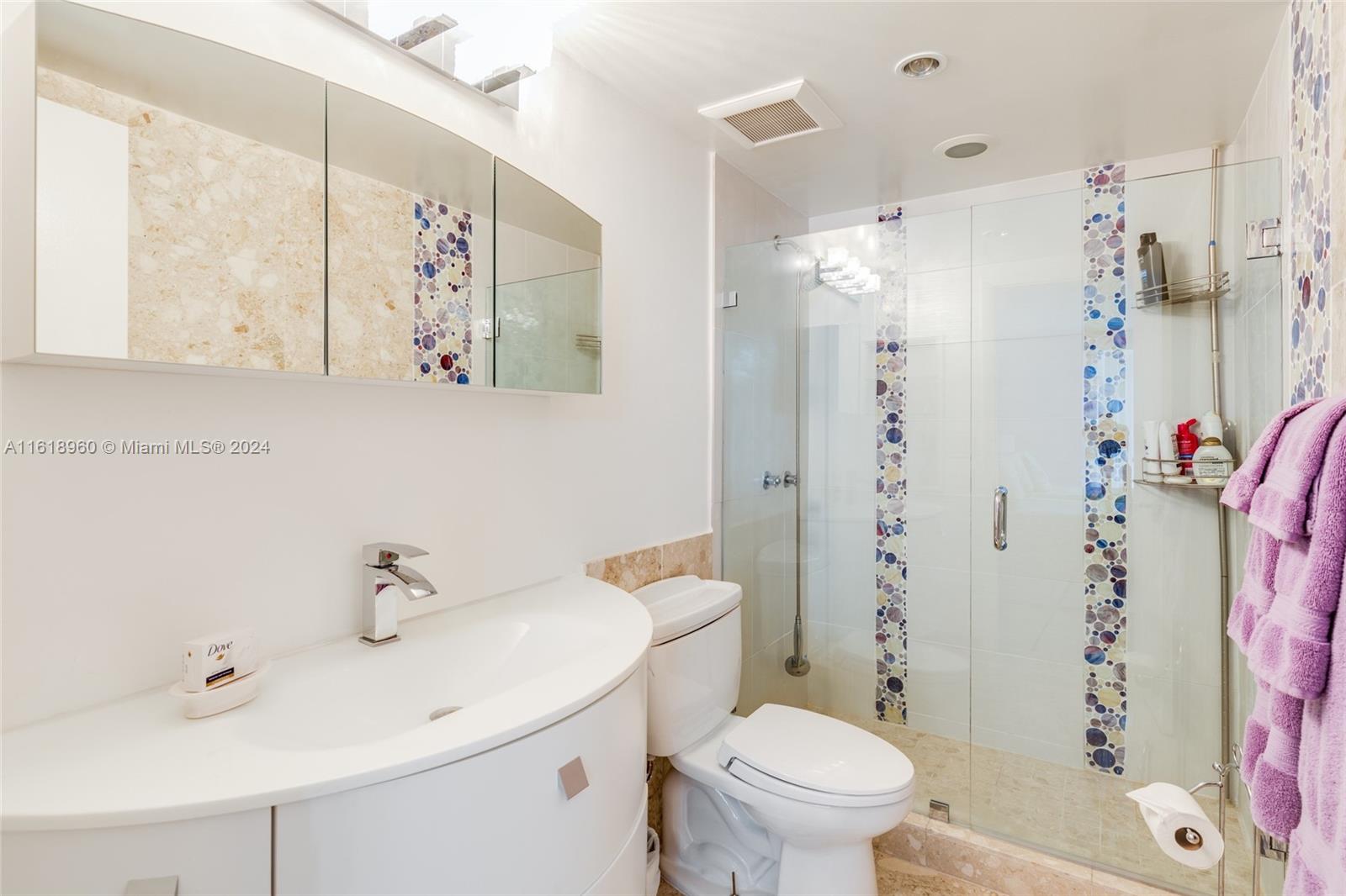 MALAGA TOWERS CONDO - Residential