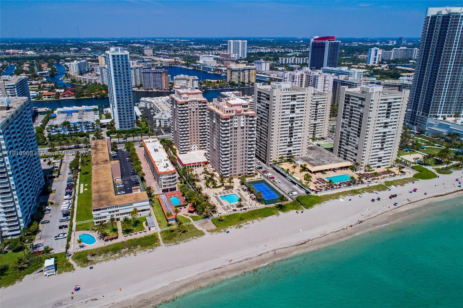 1912 S Ocean Dr PH1