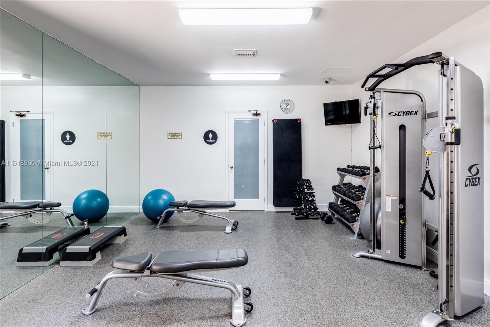 MALAGA TOWERS CONDO - Residential