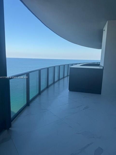 18555 Collins Ave 2905 Sunny Isles Beach FL 33160