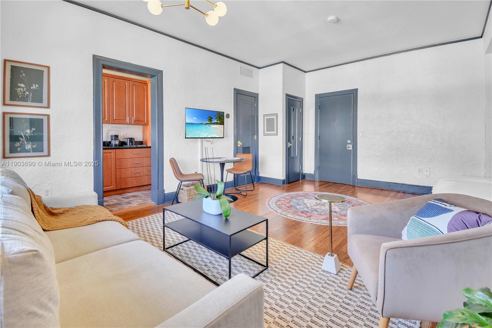 THE ESPLANADE BEACH CONDO - Residential Lease