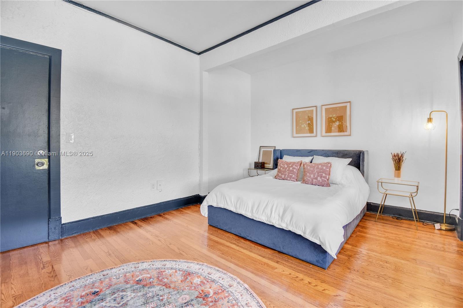 THE ESPLANADE BEACH CONDO - Residential Lease