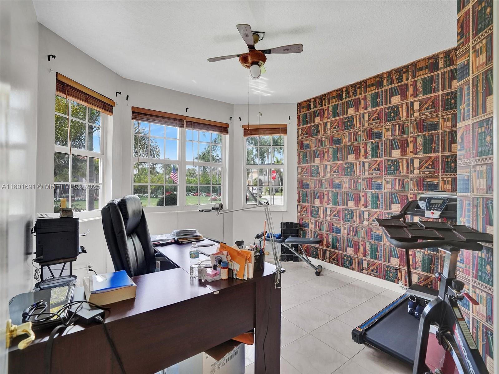 WYNDHAM LAKES CENTRAL - Residential