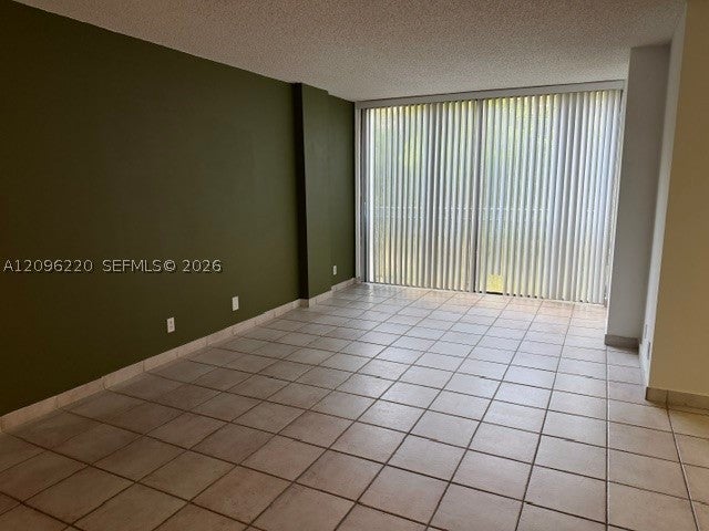 17021 N Bay Rd 521