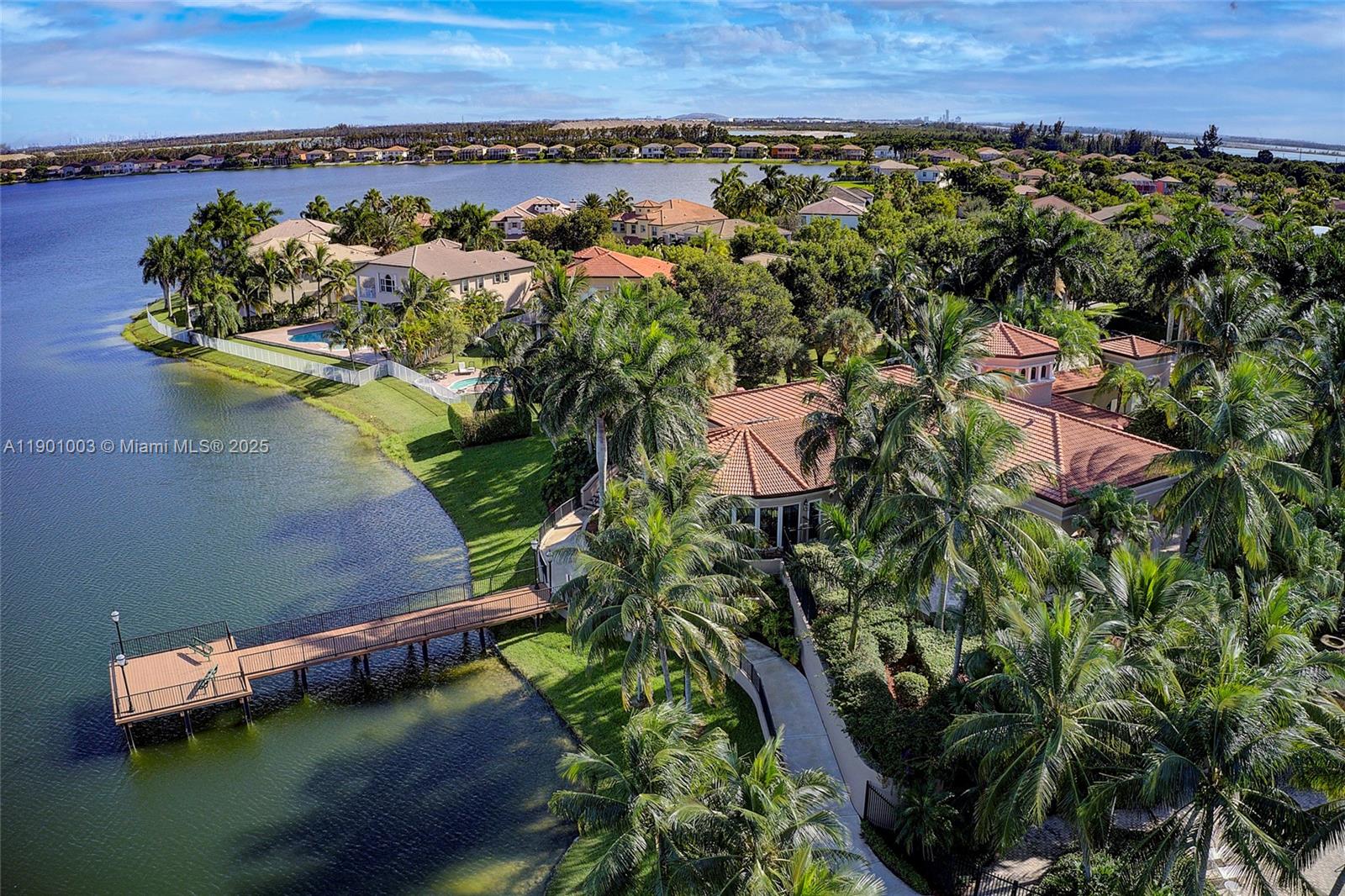 RIVIERA ISLES II - Residential