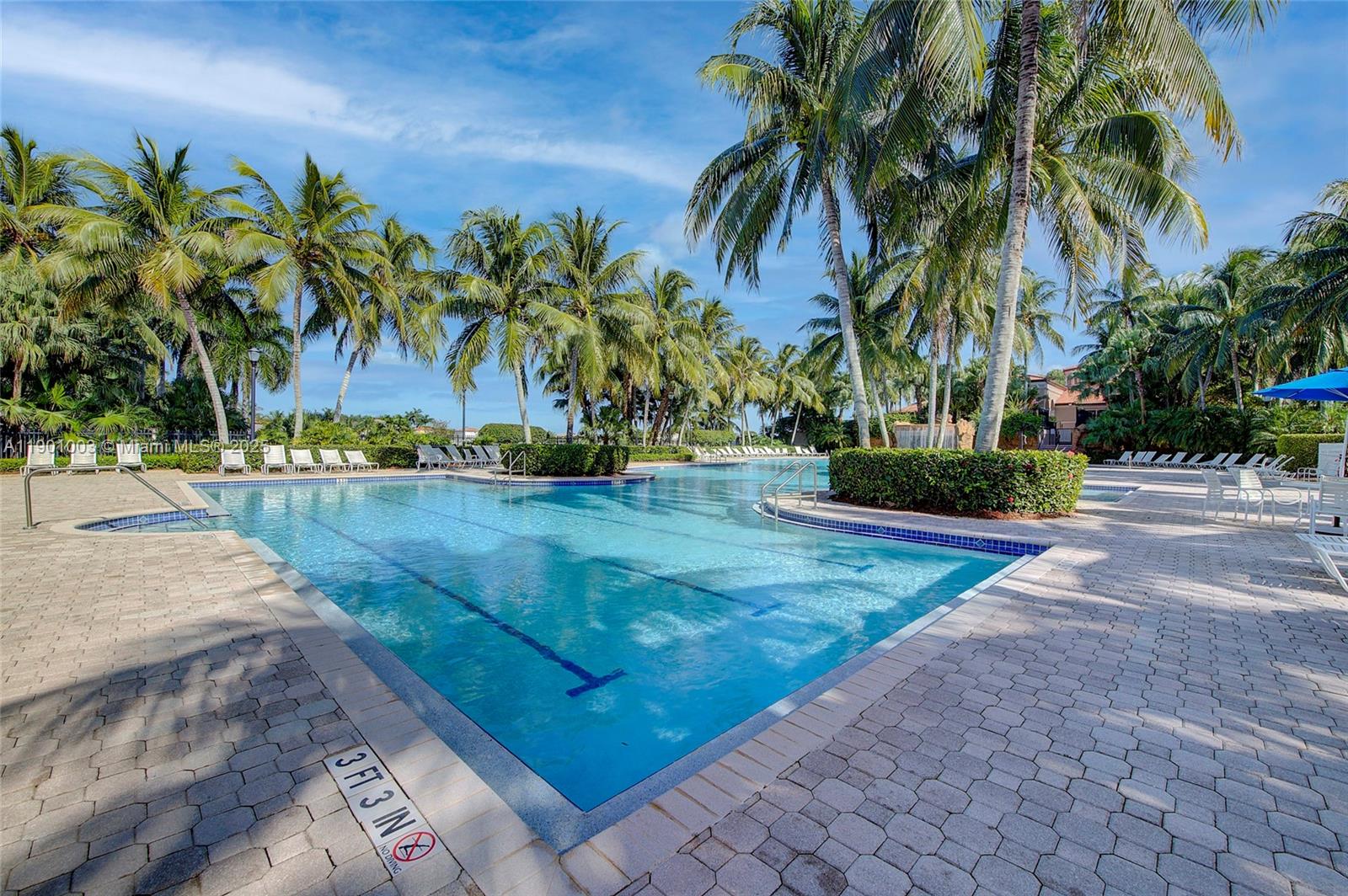 RIVIERA ISLES II - Residential