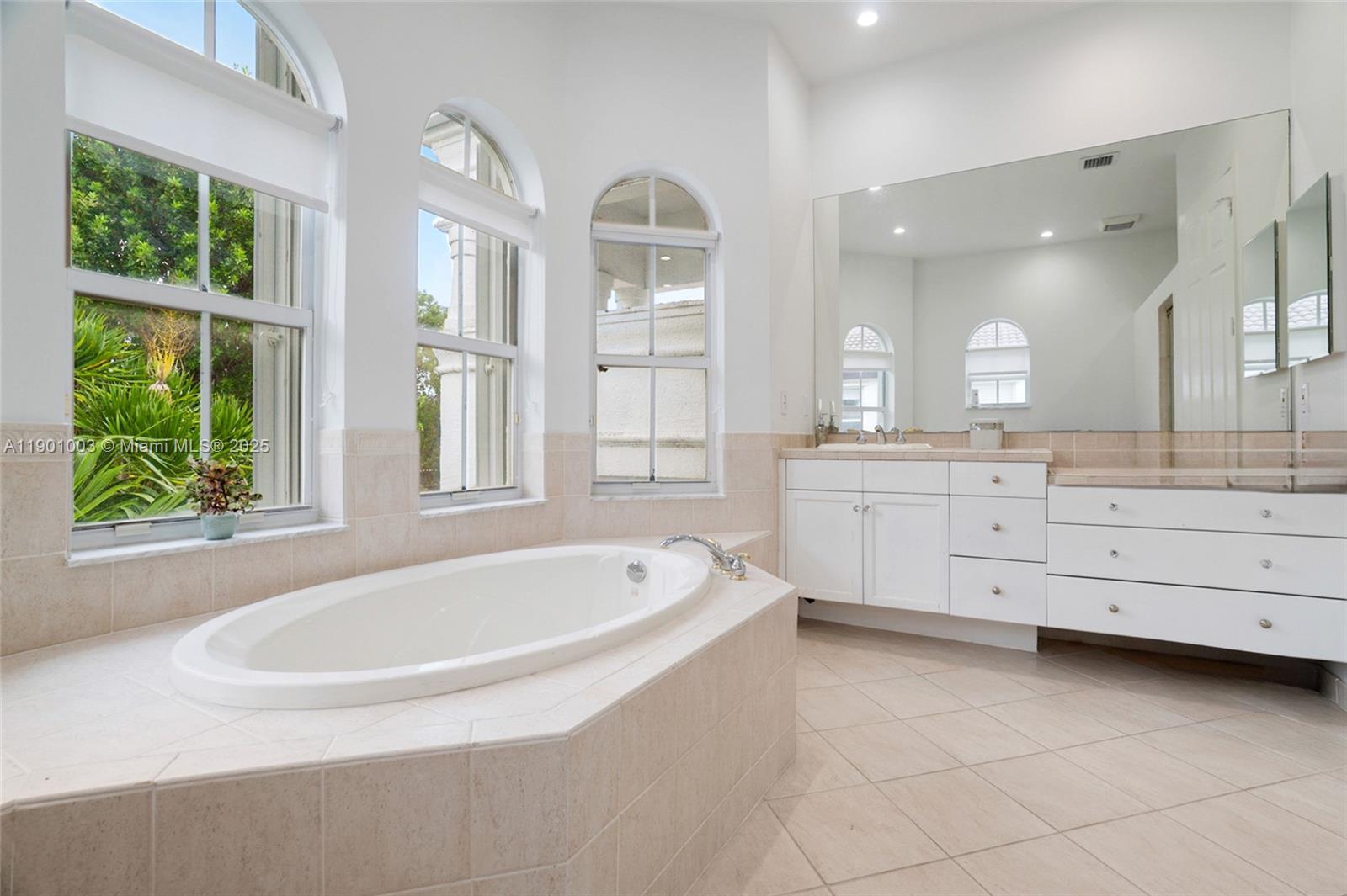 RIVIERA ISLES II - Residential