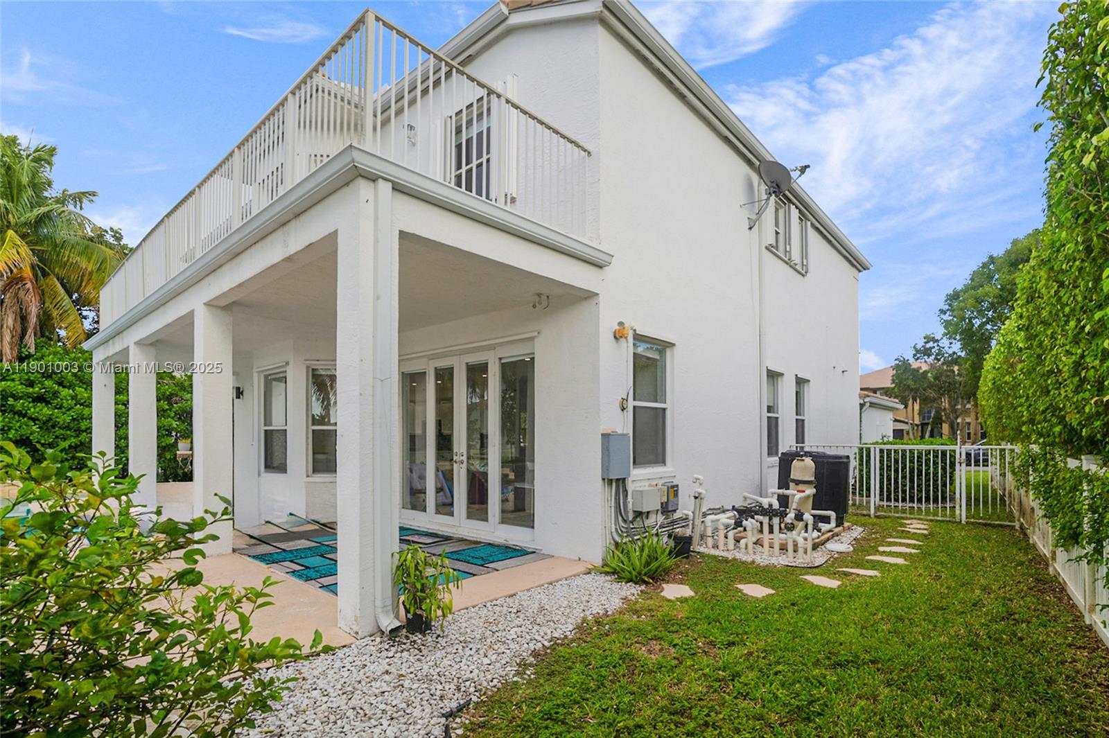 RIVIERA ISLES II - Residential
