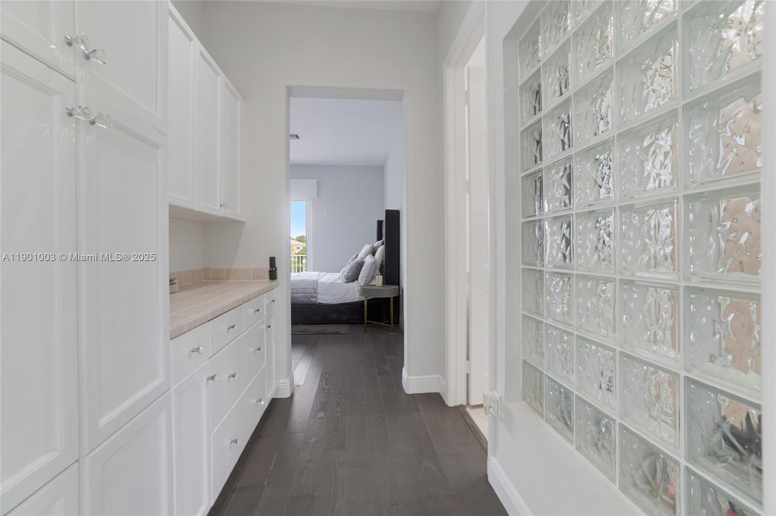 RIVIERA ISLES II - Residential