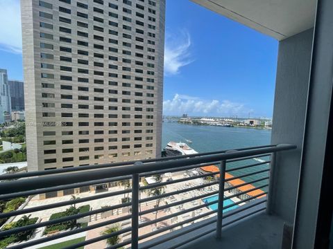 335 S Biscayne Blvd 1606 Miami FL 33131
