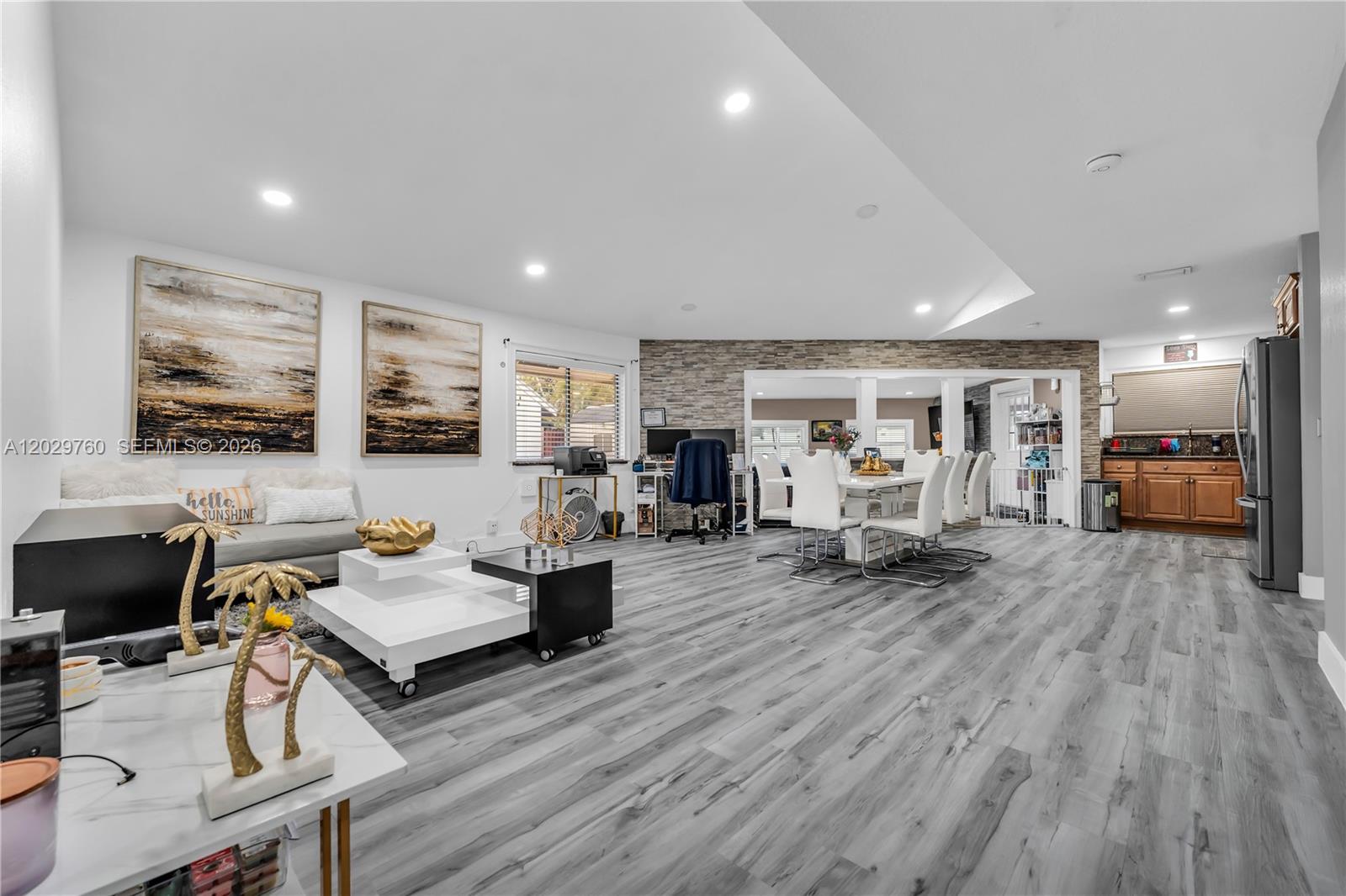View photos, virtual tours, details... 1721 SW 87th Ter