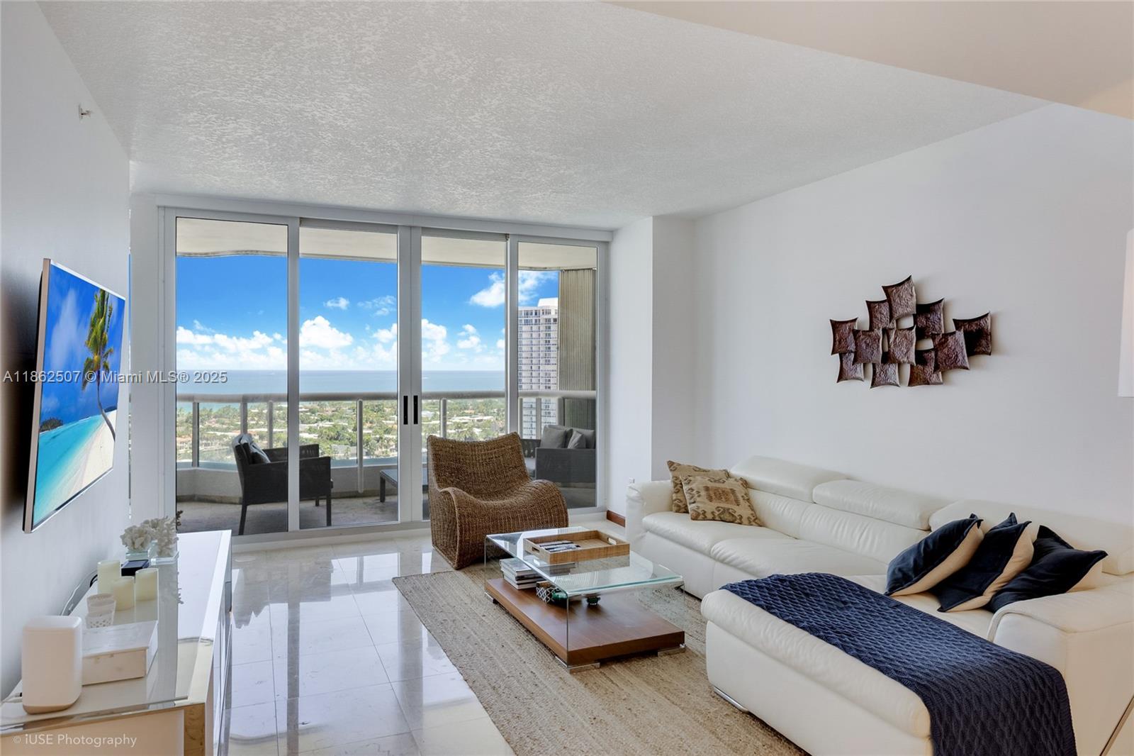 SOUTH TOWER AT THE POINT - Residential Lease