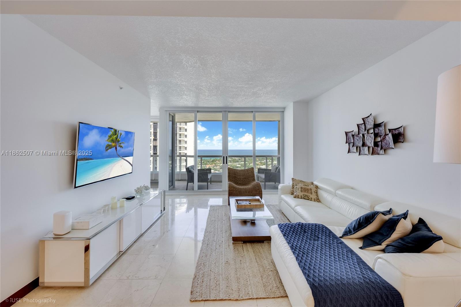 SOUTH TOWER AT THE POINT - Residential Lease