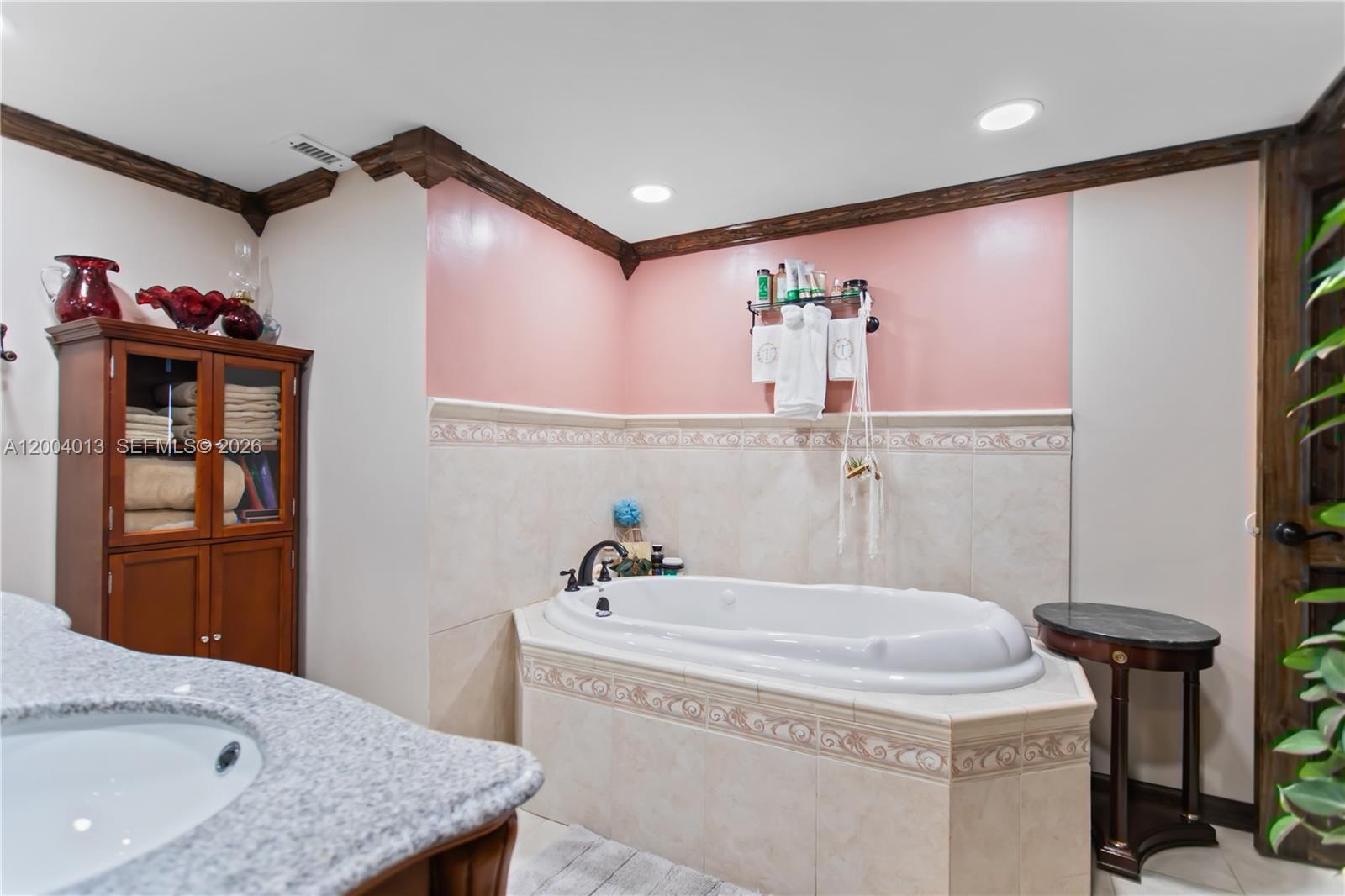 ALLINGTON TOWERS NORTH CO - Residential