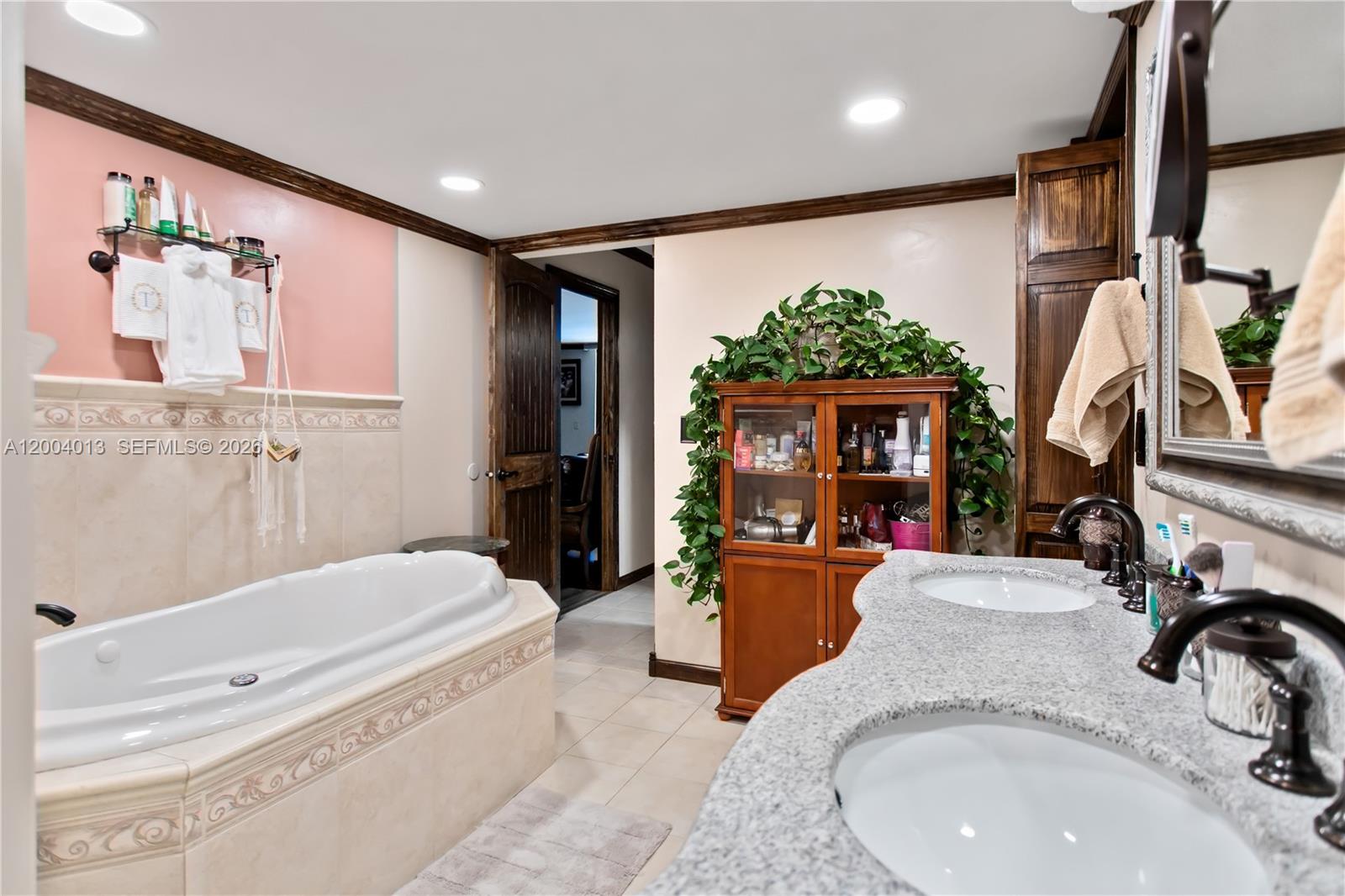 ALLINGTON TOWERS NORTH CO - Residential