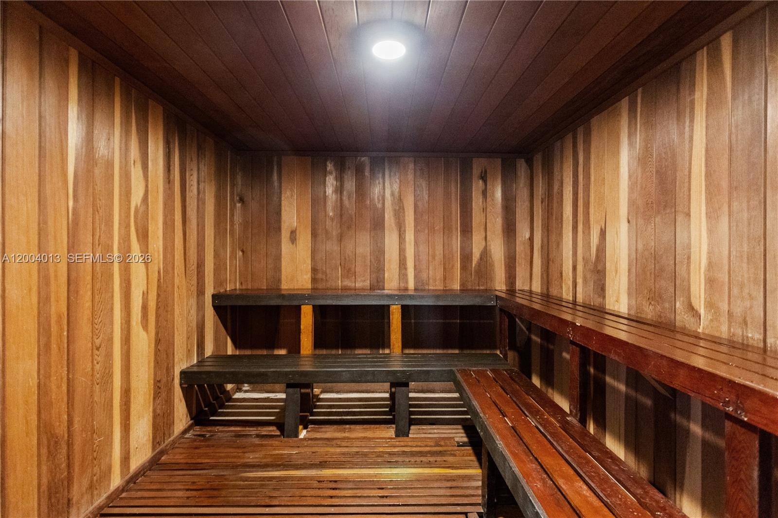 ALLINGTON TOWERS NORTH CO - Residential