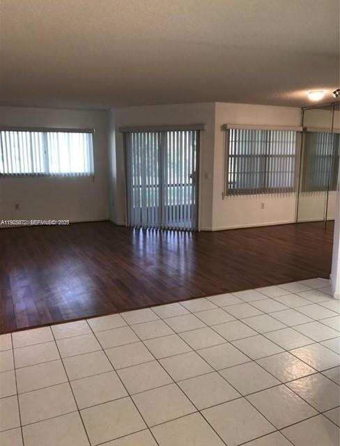 IVANHOE EAST AT CENTURY V - Residential Lease