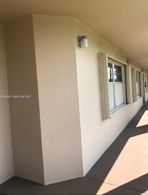 IVANHOE EAST AT CENTURY V - Residential Lease