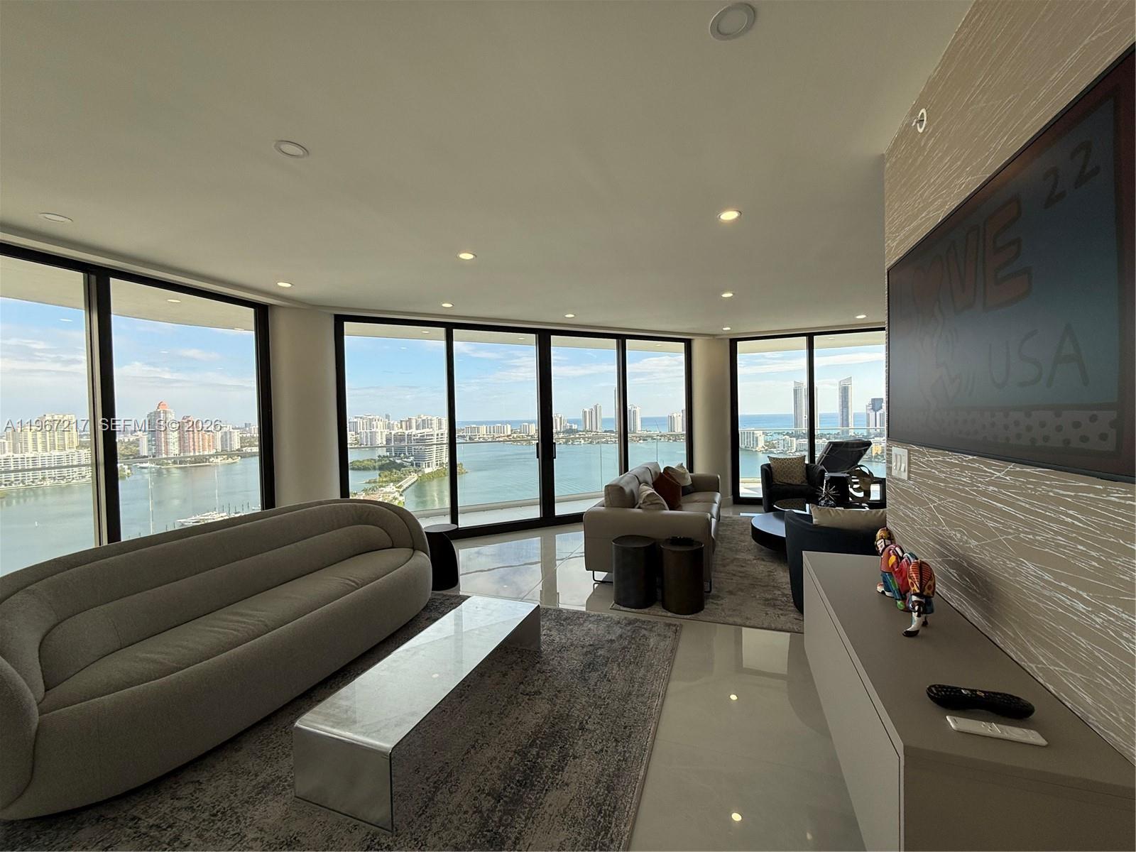 2800 ISL BLVD WILLIAMS IS - Residential