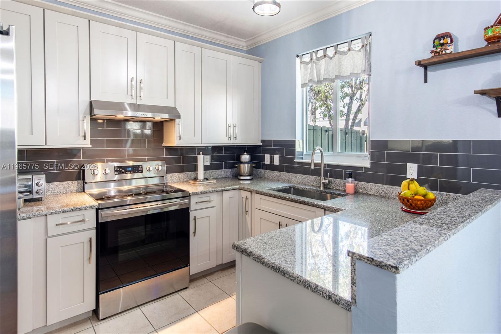 KENDALL BREEZE - Residential