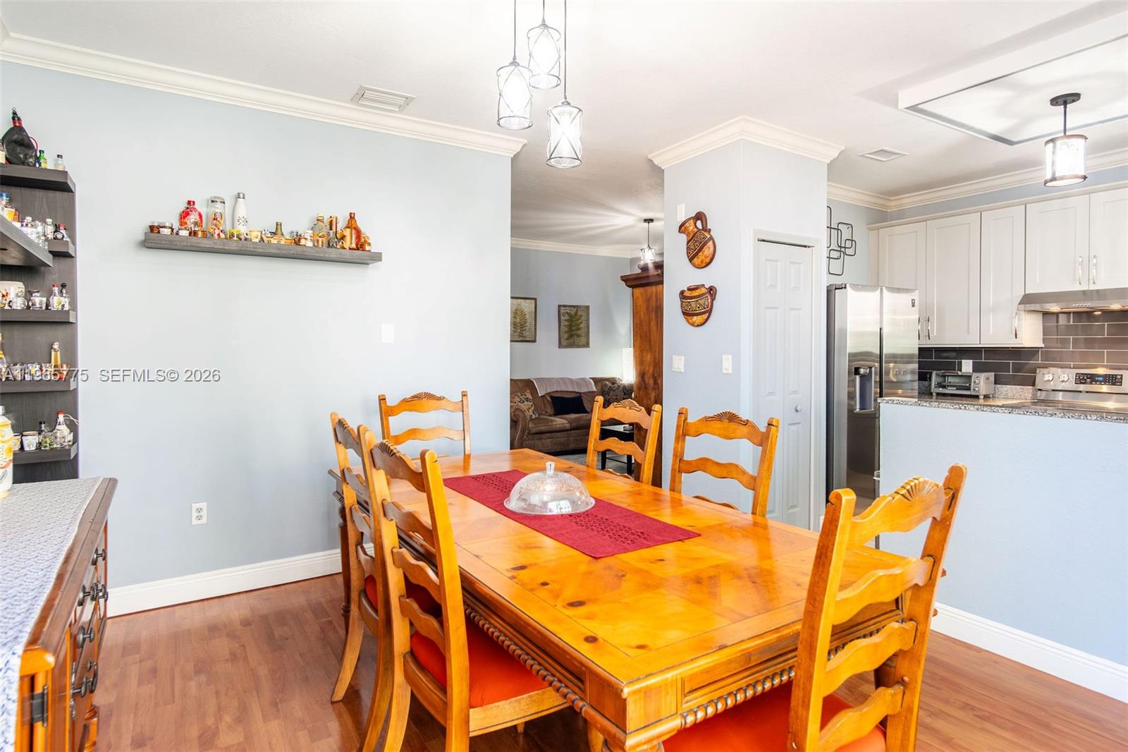 KENDALL BREEZE - Residential