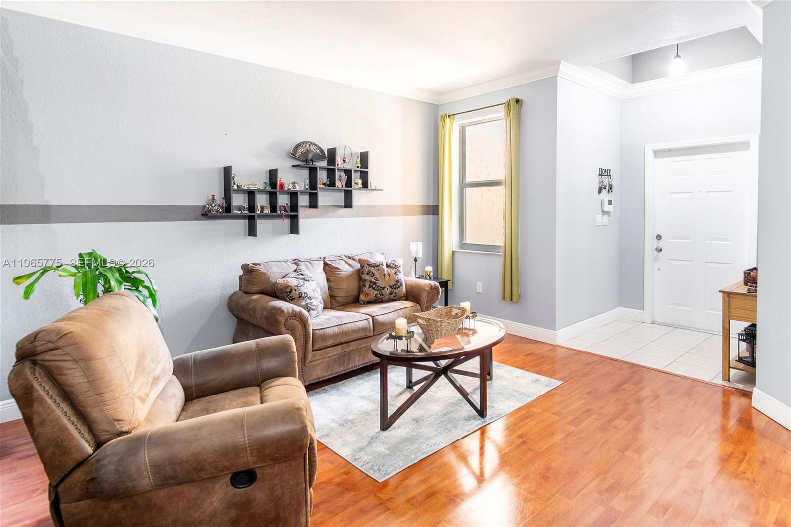 KENDALL BREEZE - Residential