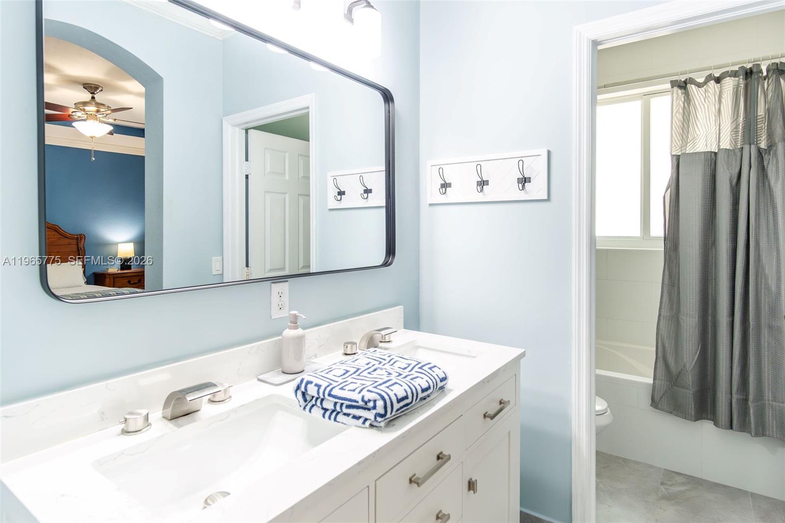 KENDALL BREEZE - Residential