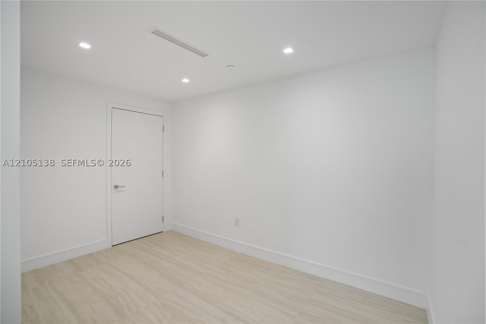 2411 LAGUNA CIRCLE 1505
