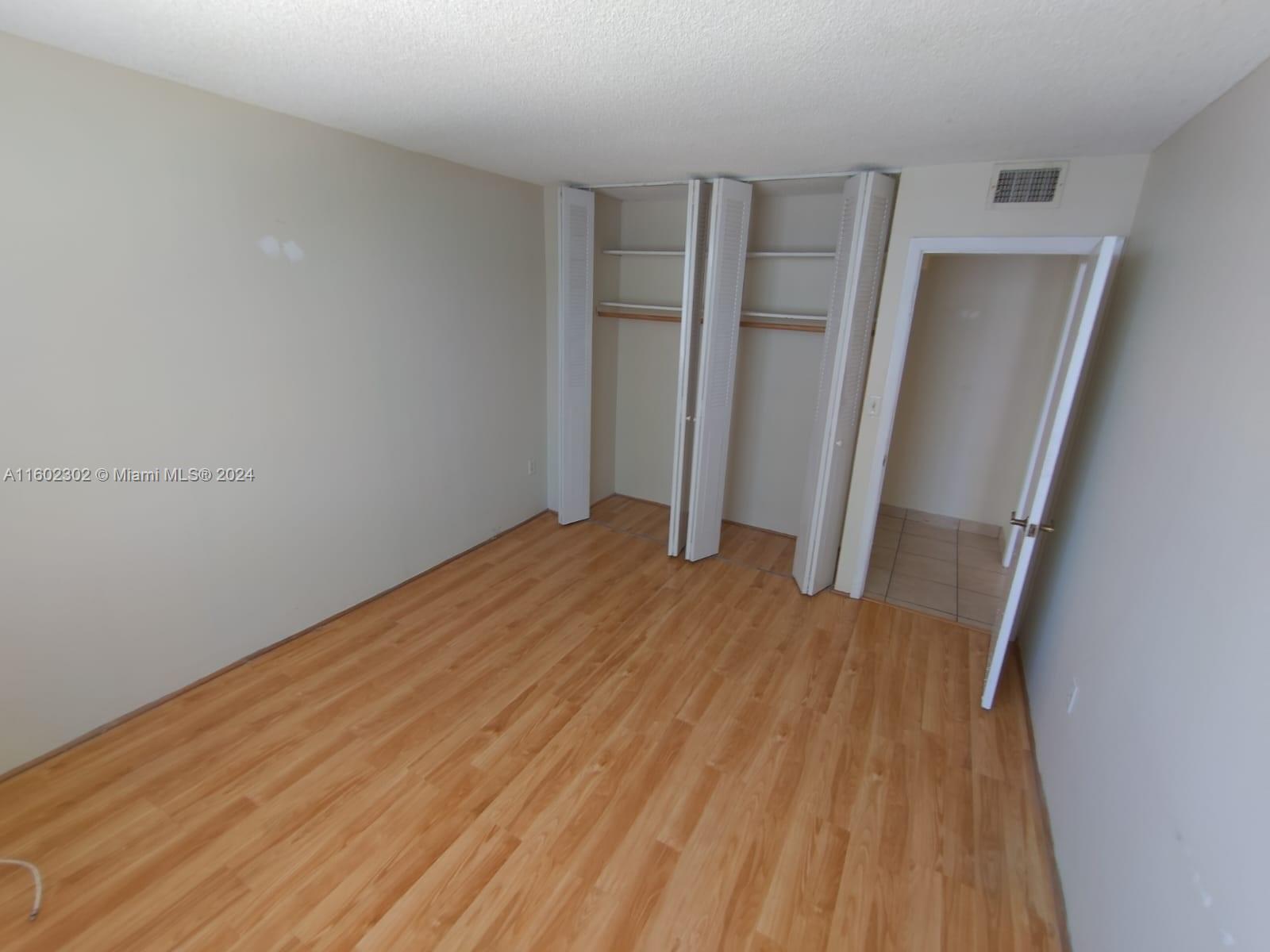 COMMODORE PLAZA CONDO - Residential