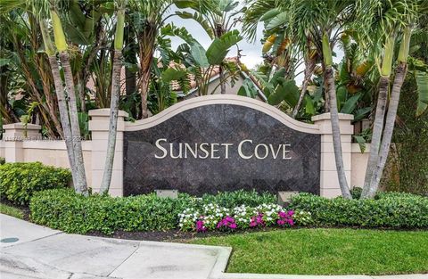 Photo of 10101 NW 5th St, Plantation, FL 33324 (MLS # A11870698)