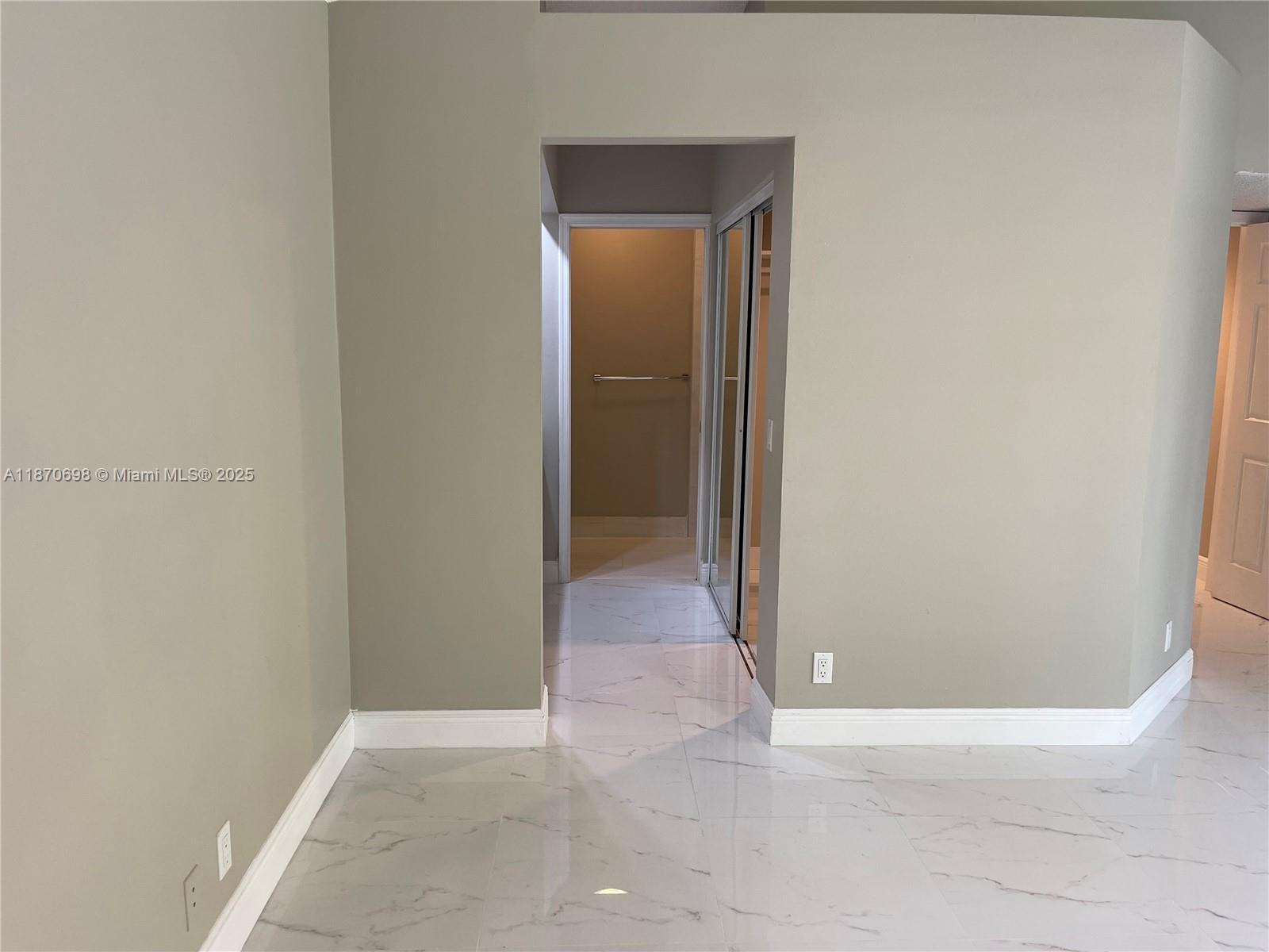 CENTRAL PARK LAKE - Residential