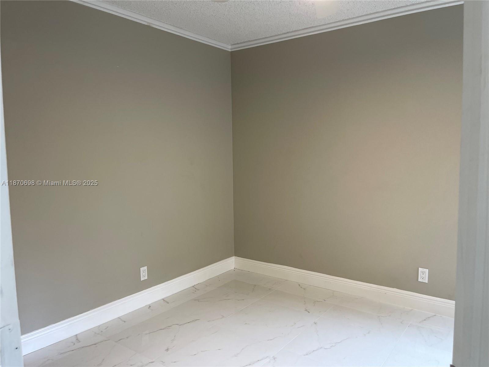 CENTRAL PARK LAKE - Residential