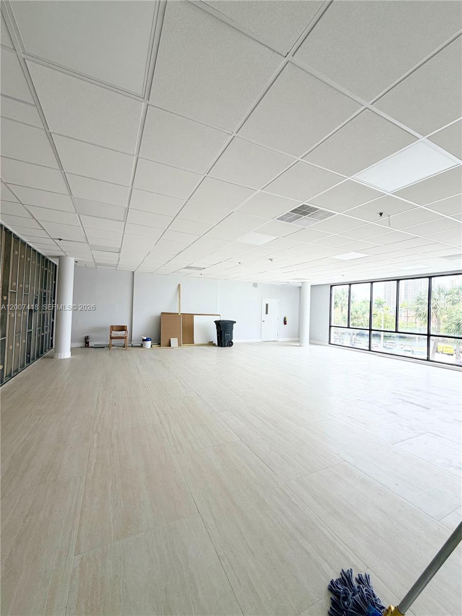 FLAMENCO CONDO-TOWER I - Residential