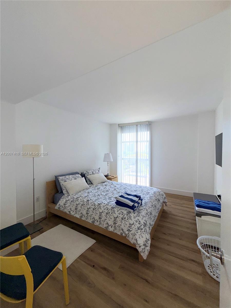 FLAMENCO CONDO-TOWER I - Residential