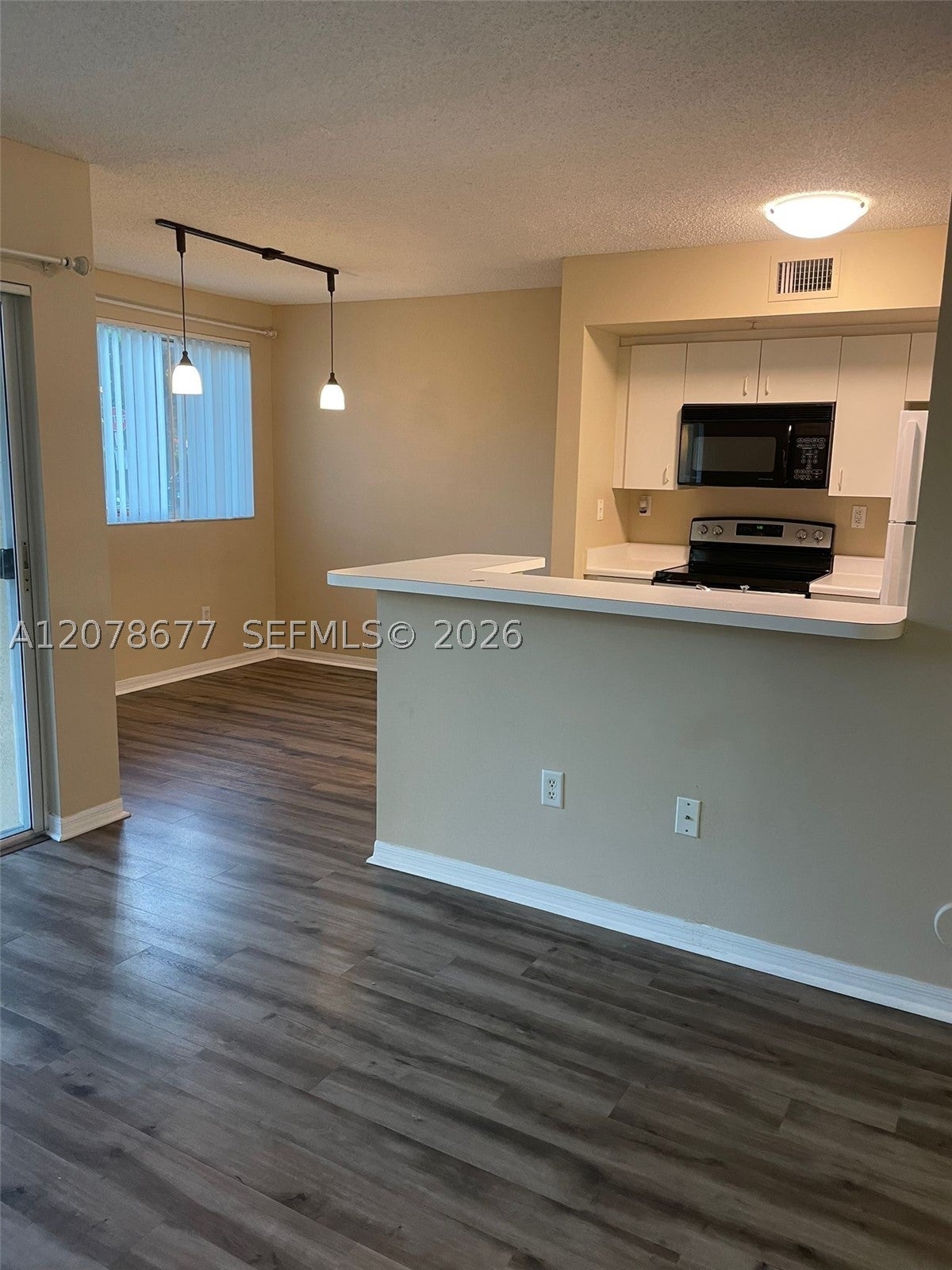 2640 S University Dr 113