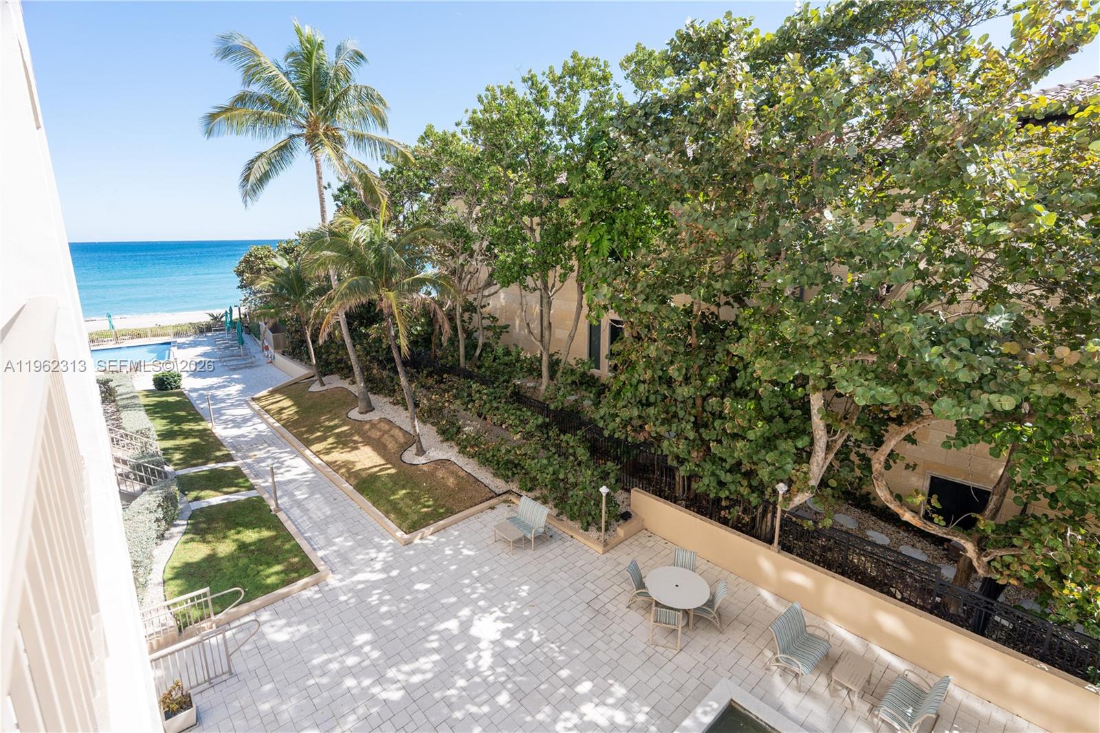 1021 Hillsboro Mile 204