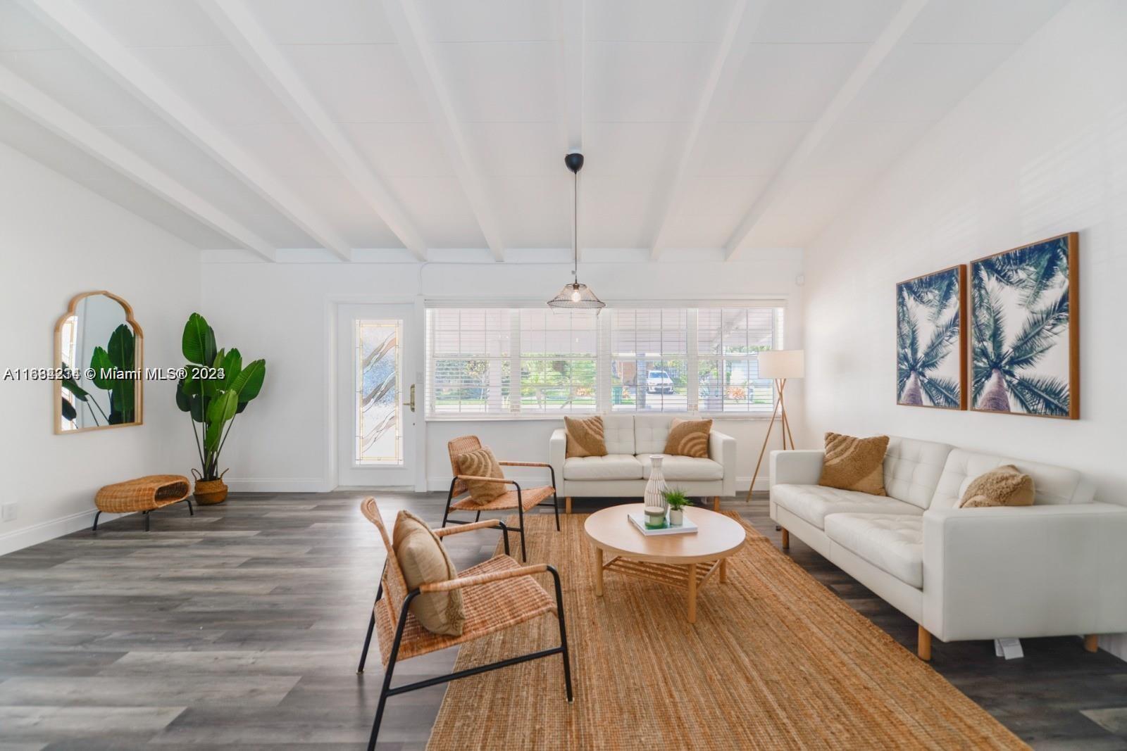 LAUDERDALE ISLES NO 2 - Residential Lease