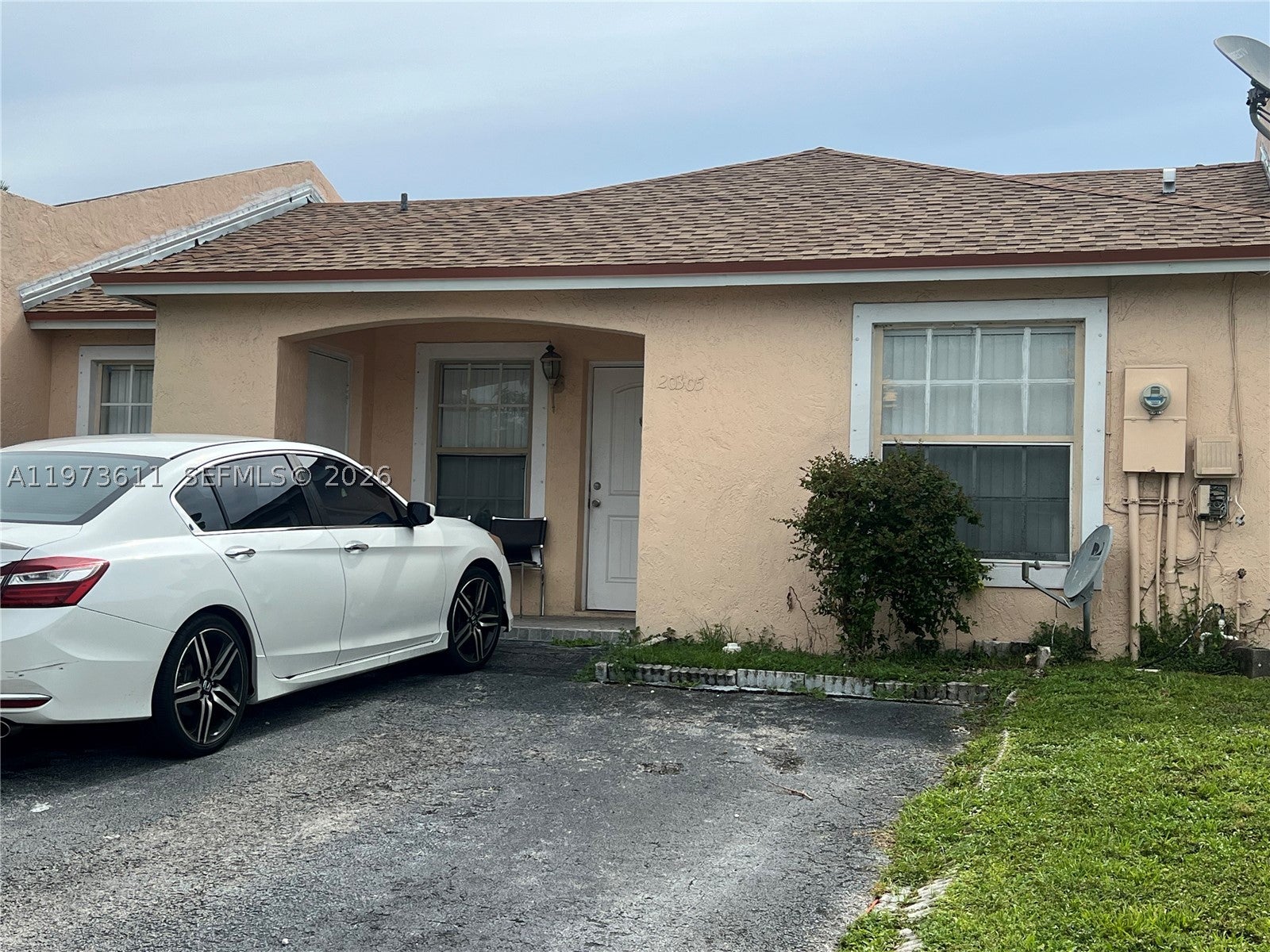 20305 NW 27th Ct - Image 1