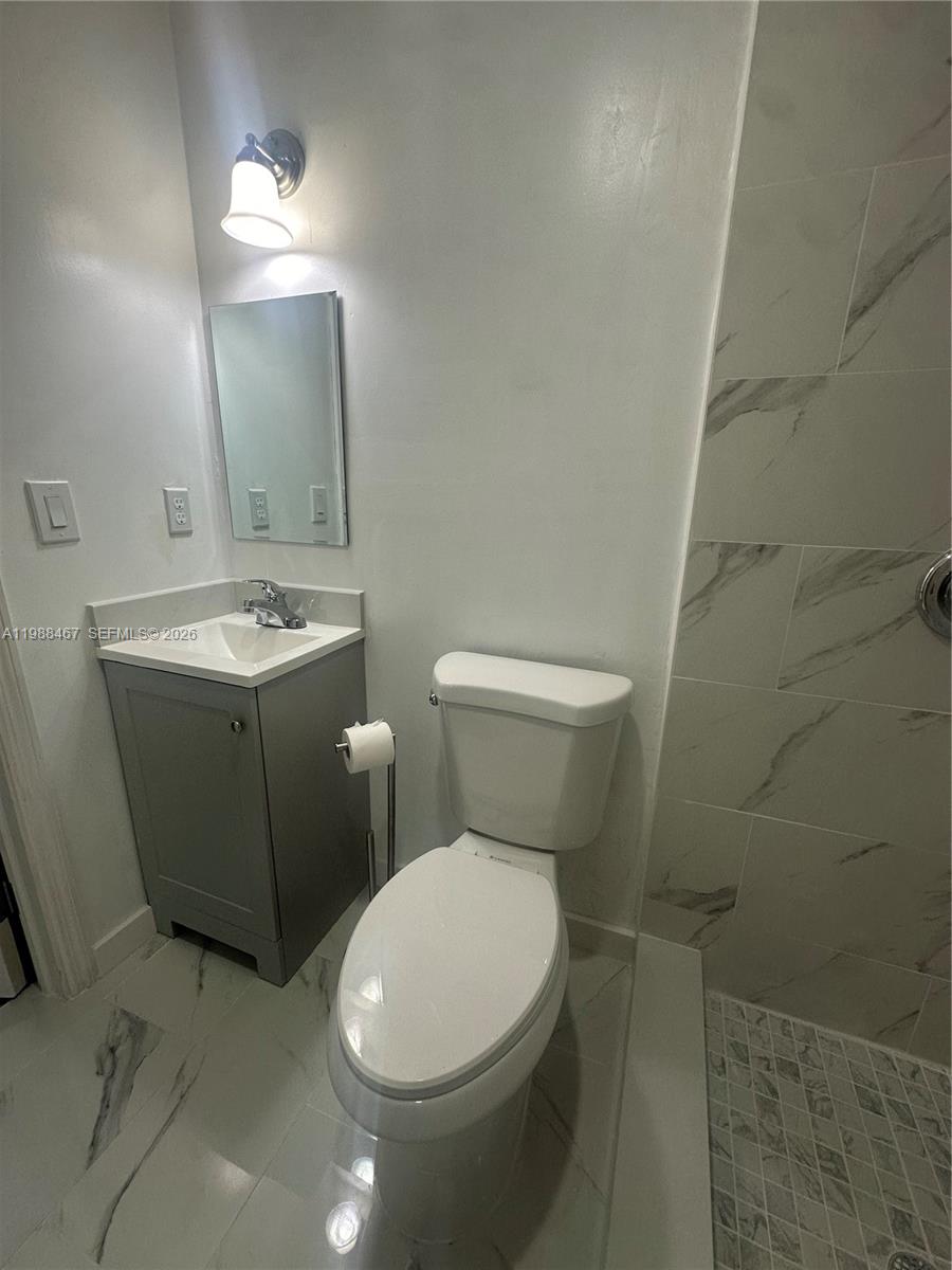 WEST PALM GARDENS 2ND ADD - Residential Lease